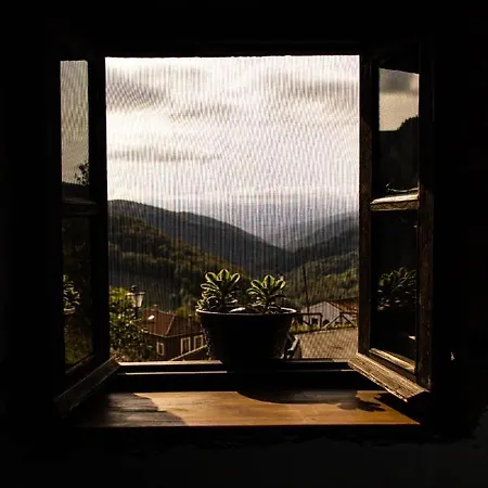 La Faya - La Vallicuerra Rurales Country house *