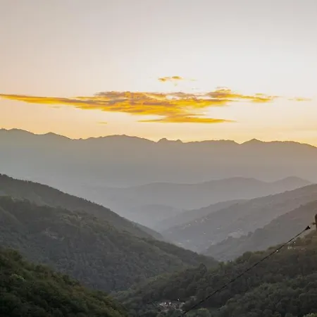Gospodarstwo wiejskie La Faya - La Vallicuerra Rurales Mieres (Asturias)